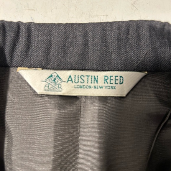 Austin Reed gray wool blazer , lined & button front size 10 NWT - Picture 4 of 6